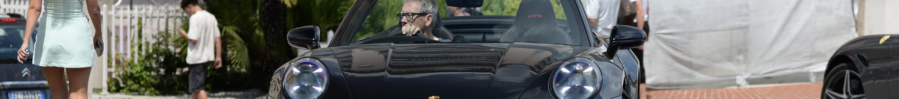Porsche 992 Carrera 4 GTS Cabriolet MkI
