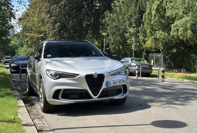 Alfa Romeo Stelvio Quadrifoglio 2020
