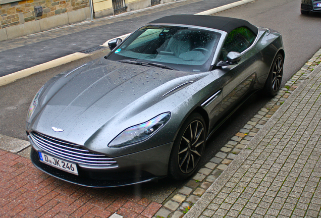 Aston Martin DB11 V8 Volante