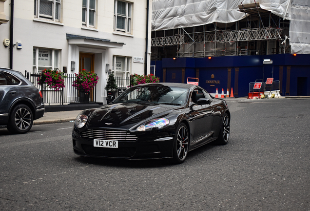 Aston Martin DBS