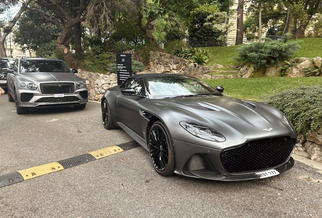 Aston Martin DBS Superleggera Volante