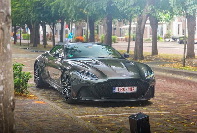 Aston Martin DBS Superleggera Volante