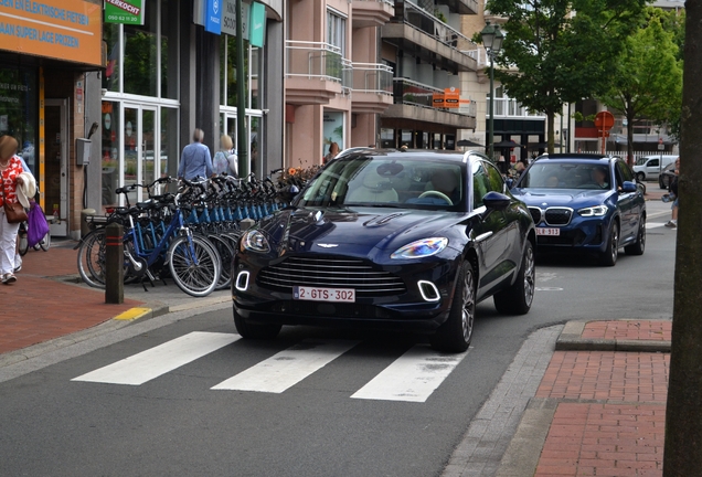 Aston Martin DBX