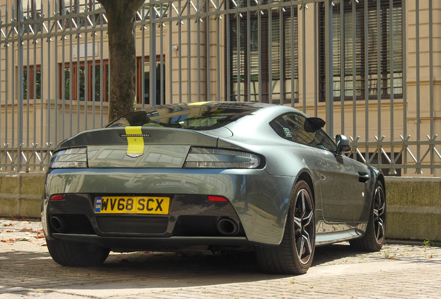 Aston Martin V8 Vantage AMR