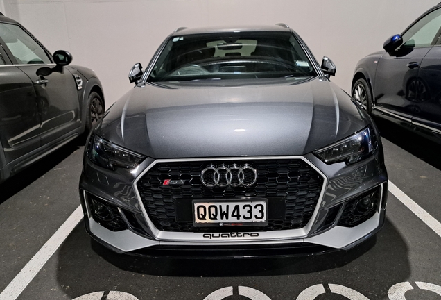 Audi RS4 Avant B9 Quattro