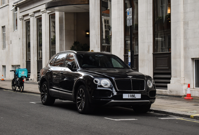 Bentley Bentayga V8