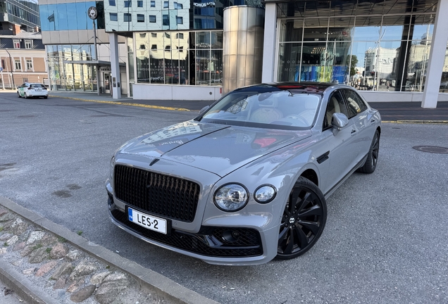 Bentley Flying Spur Hybrid