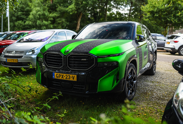 BMW XM G09