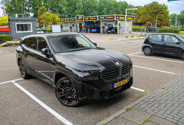 BMW XM G09