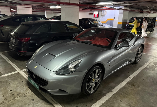 Ferrari California