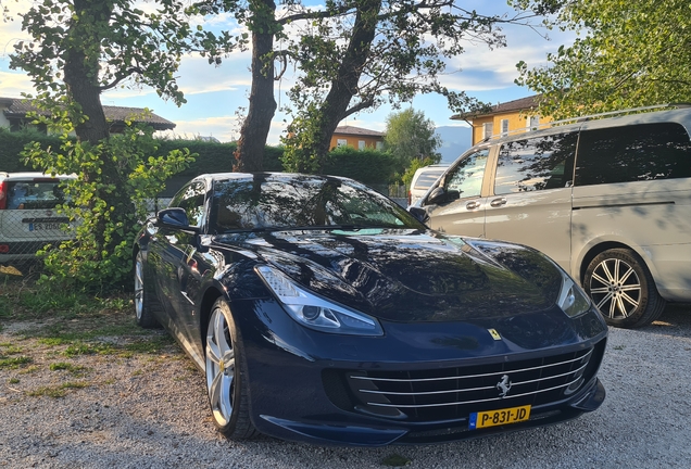 Ferrari GTC4Lusso
