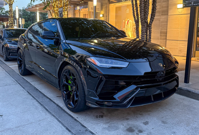 Lamborghini Urus Performante