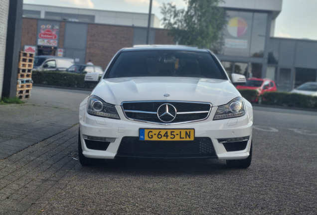Mercedes-Benz C 63 AMG W204 2012