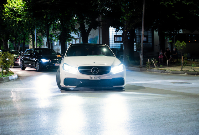 Mercedes-Benz E 63 AMG S W212