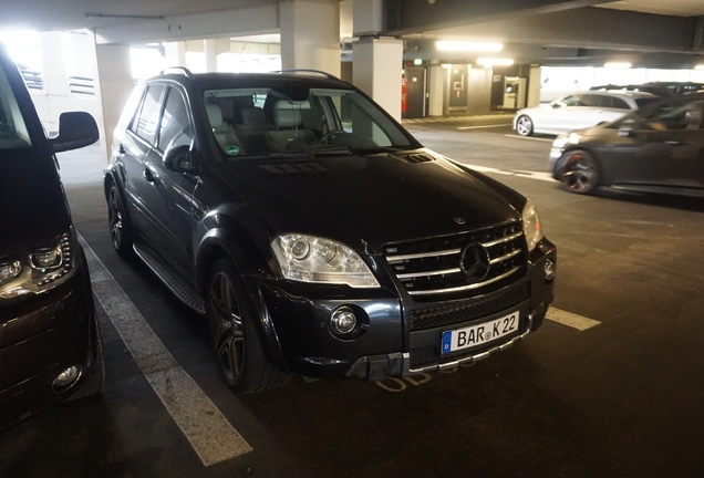 Mercedes-Benz ML 63 AMG W164 2009