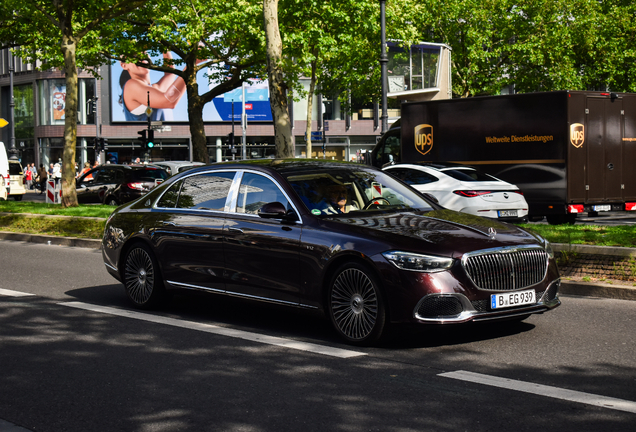 Mercedes-Maybach S 680 X223