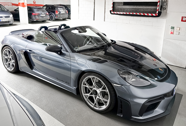 Porsche 718 Spyder RS Weissach Package