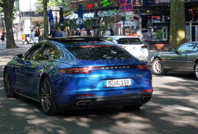 Porsche 971 Panamera Turbo