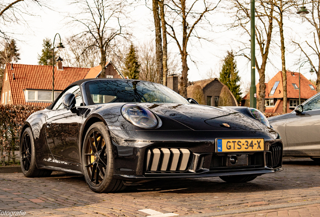 Porsche 992 Carrera 4 GTS Cabriolet MkII
