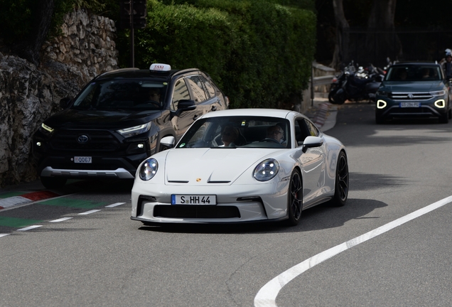Porsche 992 GT3 Touring