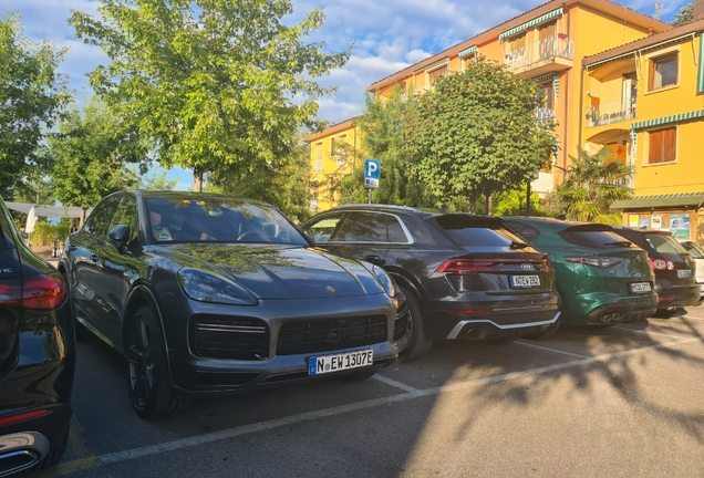 Porsche Cayenne Turbo S E-Hybrid