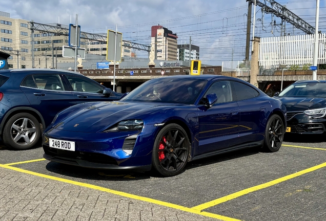 Porsche Taycan GTS