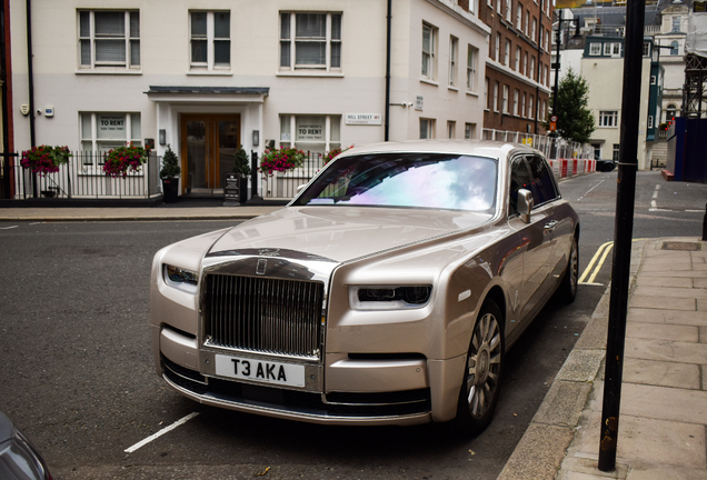 Rolls-Royce Phantom VIII EWB