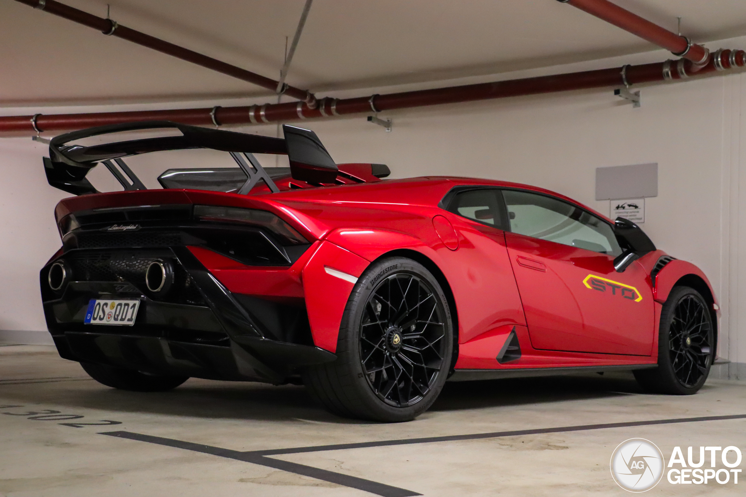 Lamborghini Huracán LP640-2 STO