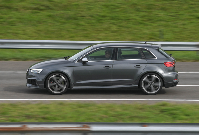 Audi RS3 Sportback 8V 2018