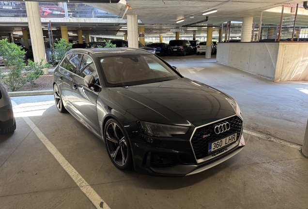 Audi RS4 Avant B9