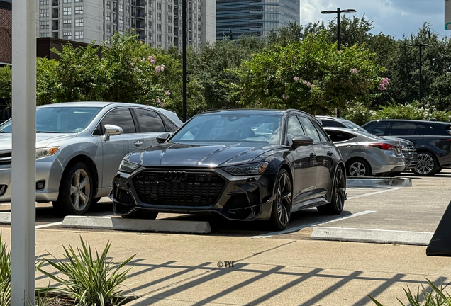 Audi RS6 Avant C8