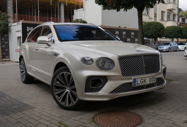 Bentley Bentayga V8 2024