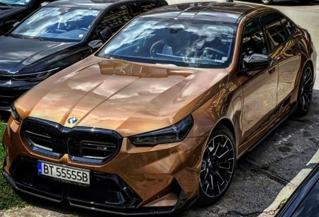 BMW M5 G90