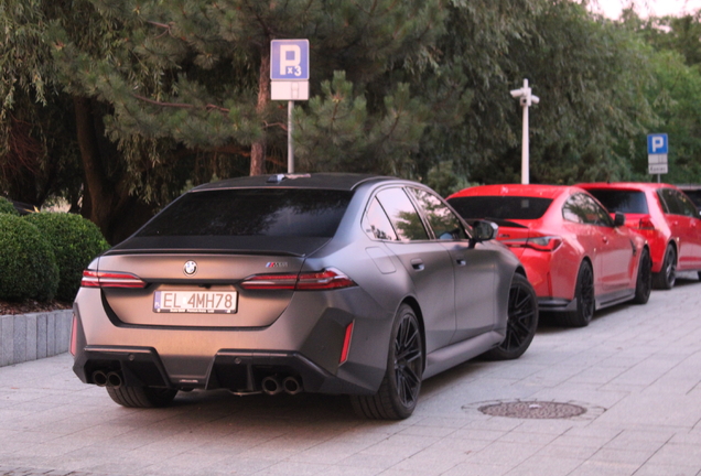 BMW M5 G90