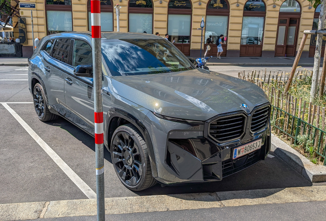 BMW XM G09