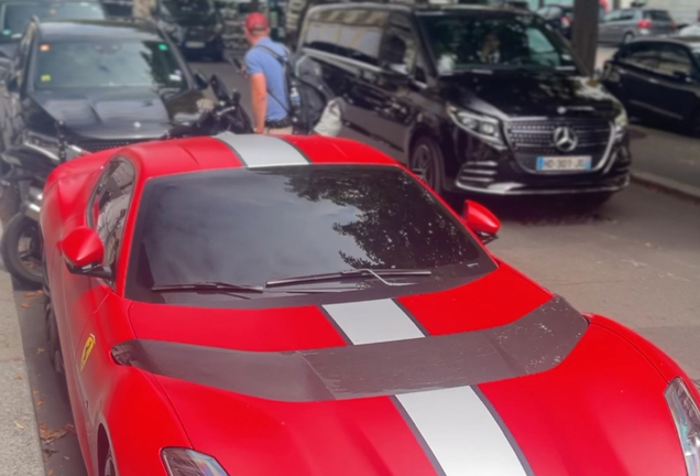 Ferrari 812 Competizione
