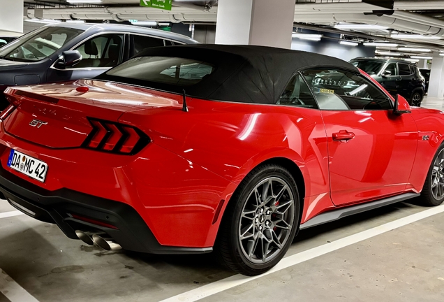Ford Mustang GT Convertible 2024