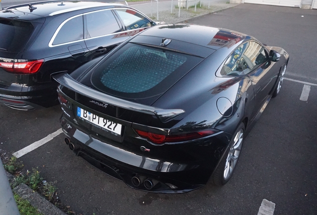 Jaguar F-TYPE SVR Coupé 2017