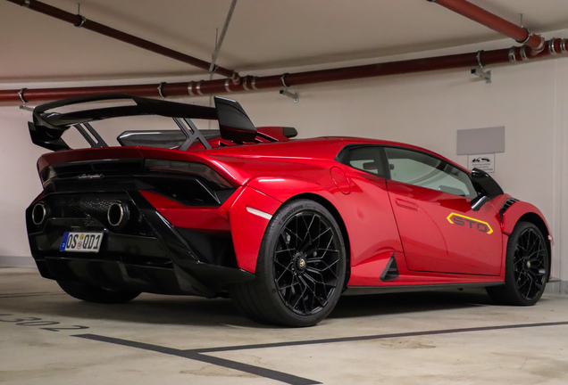 Lamborghini Huracán LP640-2 STO