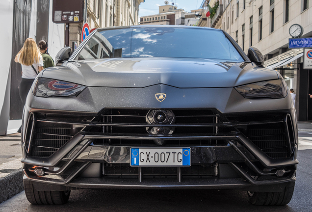 Lamborghini Urus Performante