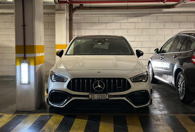 Mercedes-AMG CLA 45 S Shooting Brake X118
