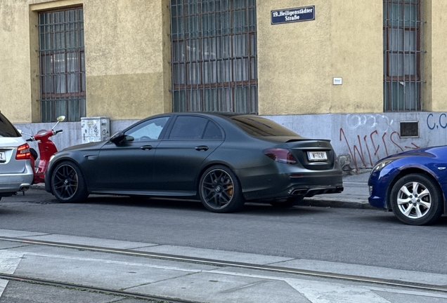 Mercedes-AMG E 63 S W213