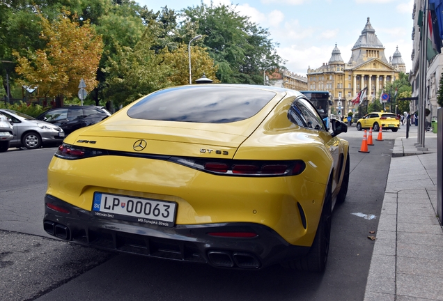 Mercedes-AMG GT 63 C192