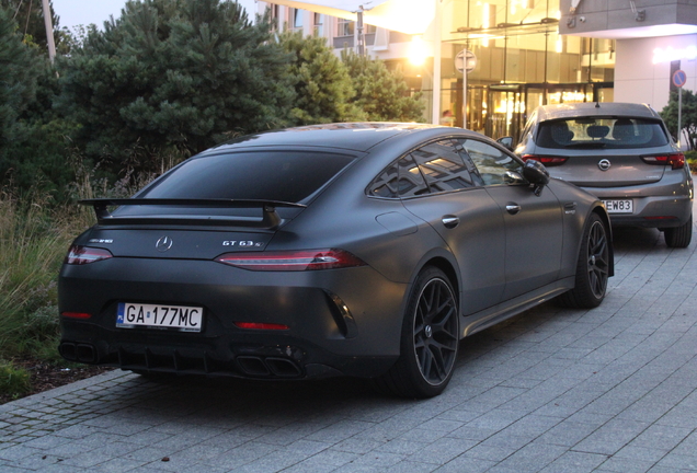 Mercedes-AMG GT 63 S X290