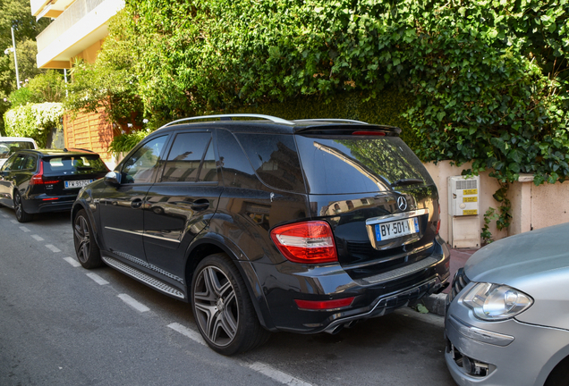 Mercedes-Benz ML 63 AMG W164 2009