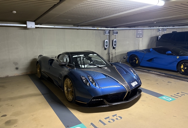 Pagani Huayra Roadster