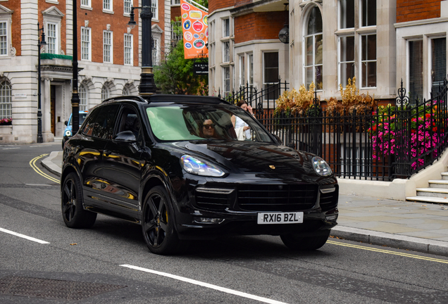 Porsche 958 Cayenne Turbo S MkII