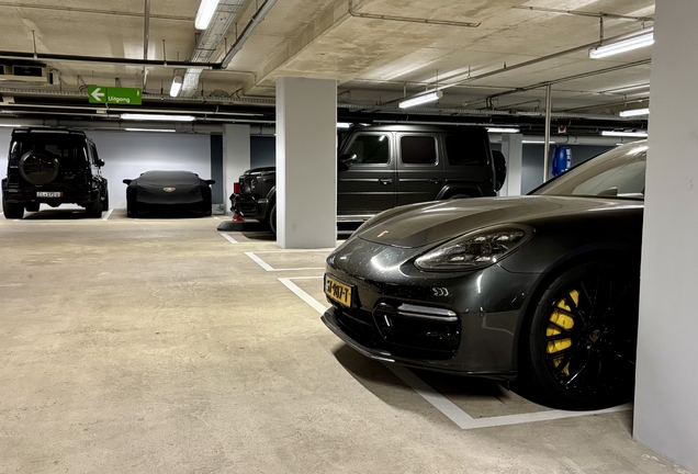 Porsche 971 Panamera Turbo S E-Hybrid