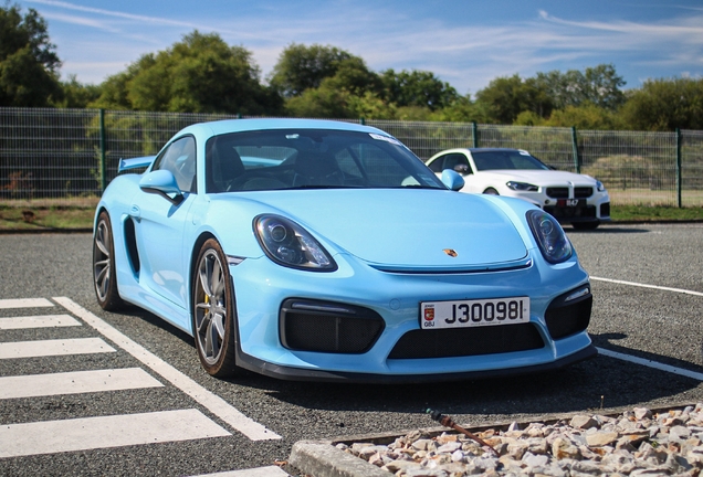 Porsche 981 Cayman GT4
