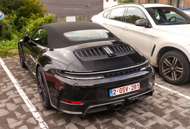 Porsche 992 Carrera 4 GTS Cabriolet MkII